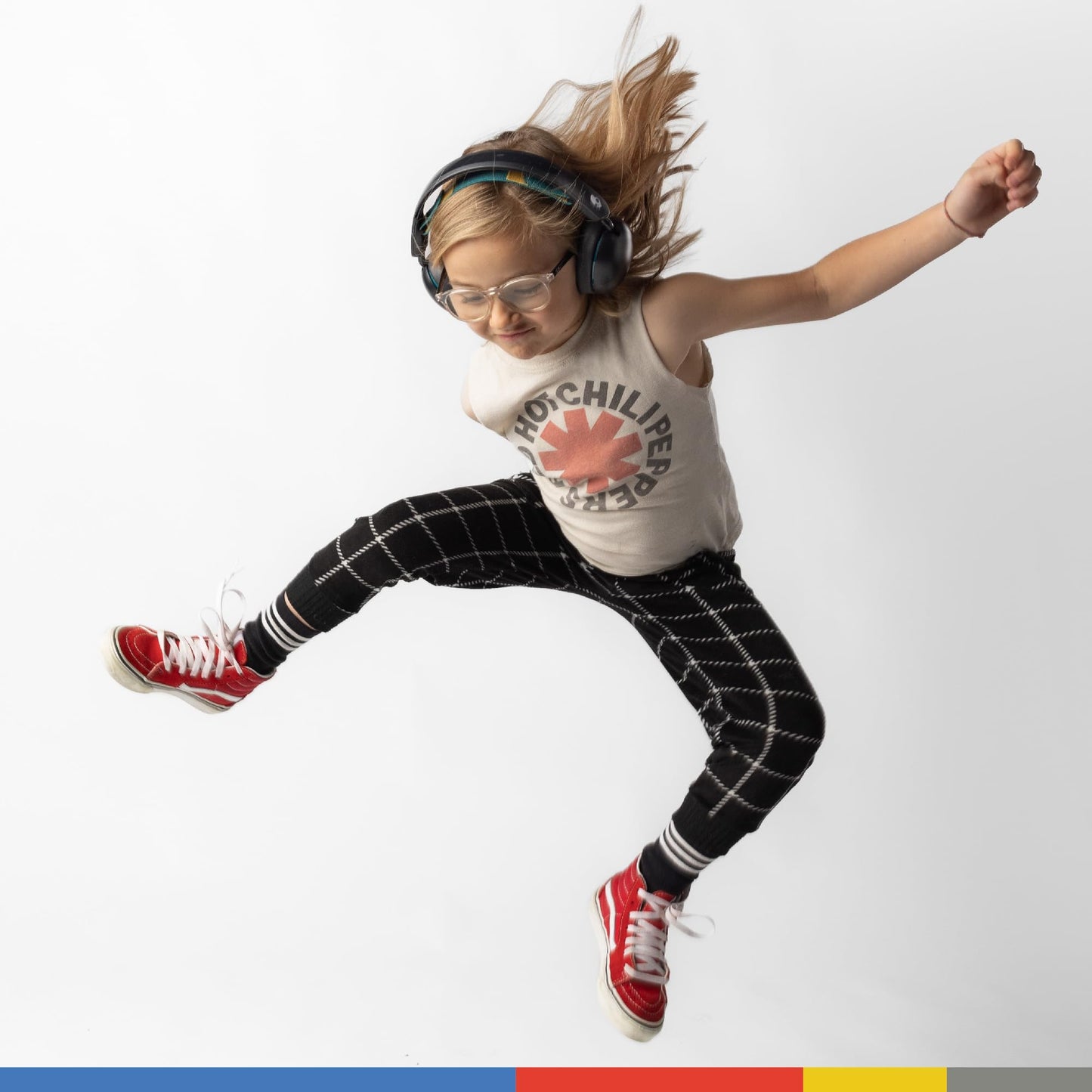 Skullcandy Grom Over-Ear Wireless Headphones for Kids, 45 Hr Battery, Volume-Limiting, Works with iPhone Android and Bluetooth Devices - Black