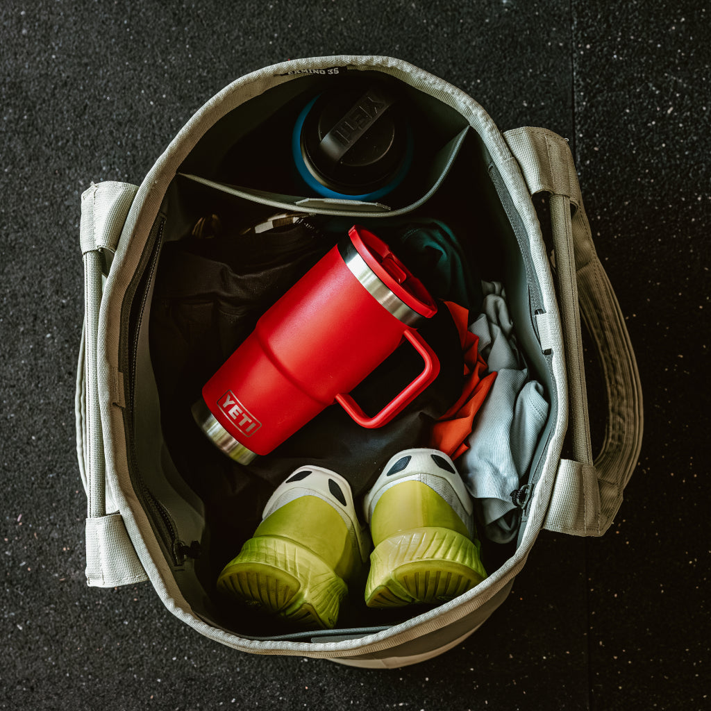 YETI Rambler 20 oz Travel Mug with Straw Lid