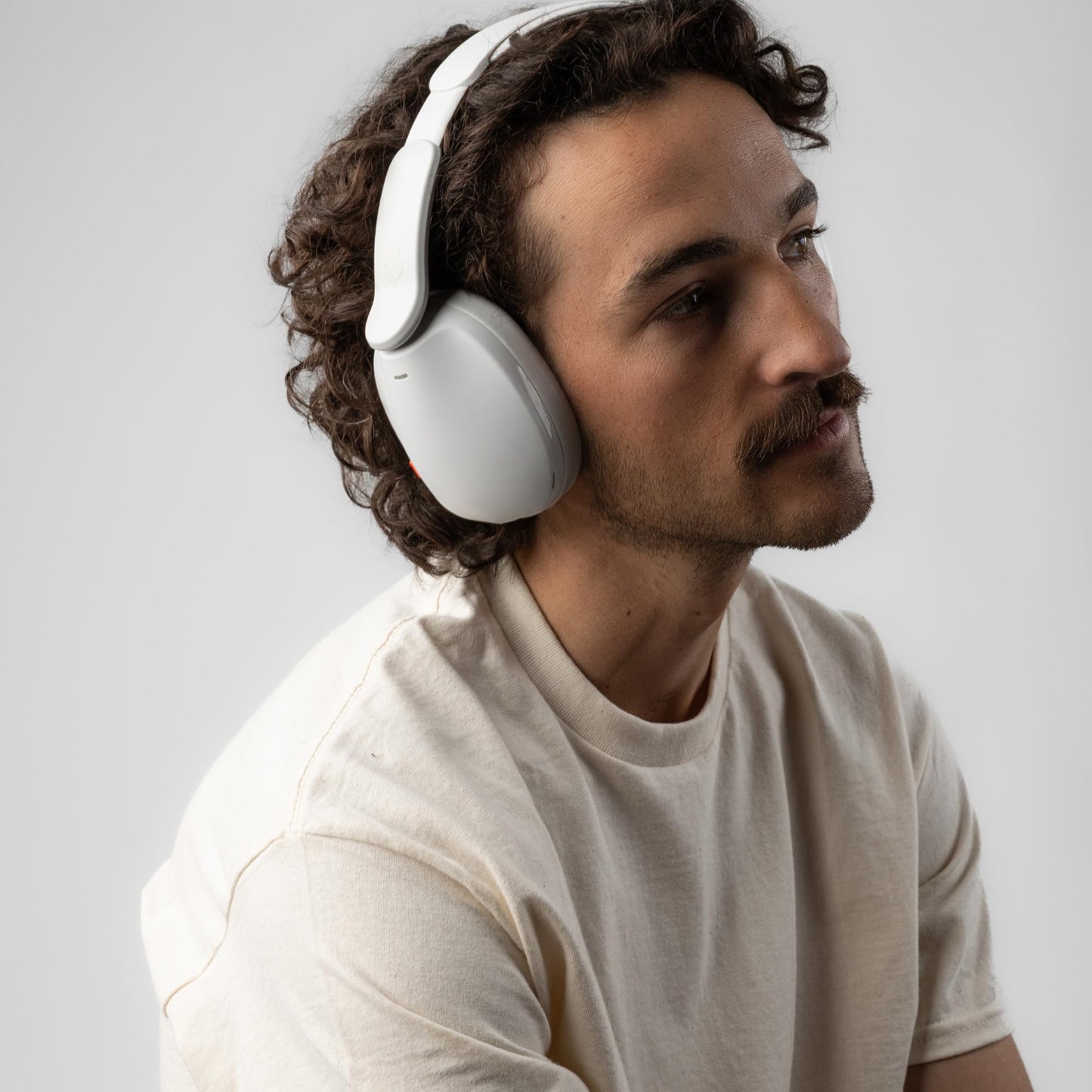 Skullcandy Hesh 360 Wireless Over-Ear Bluetooth Headphones, Up to 100 Hours Battery, Noise Isolating Fit, Flat-Folding Collapsible Design, Microphone iPhone Android - Bone