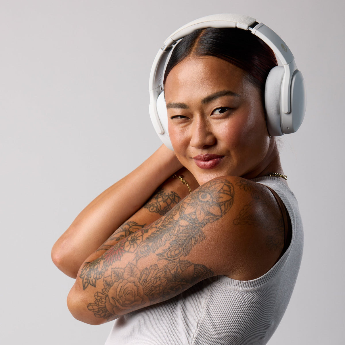 Skullcandy Crusher Evo Wireless Over-Ear Headphones - Bone