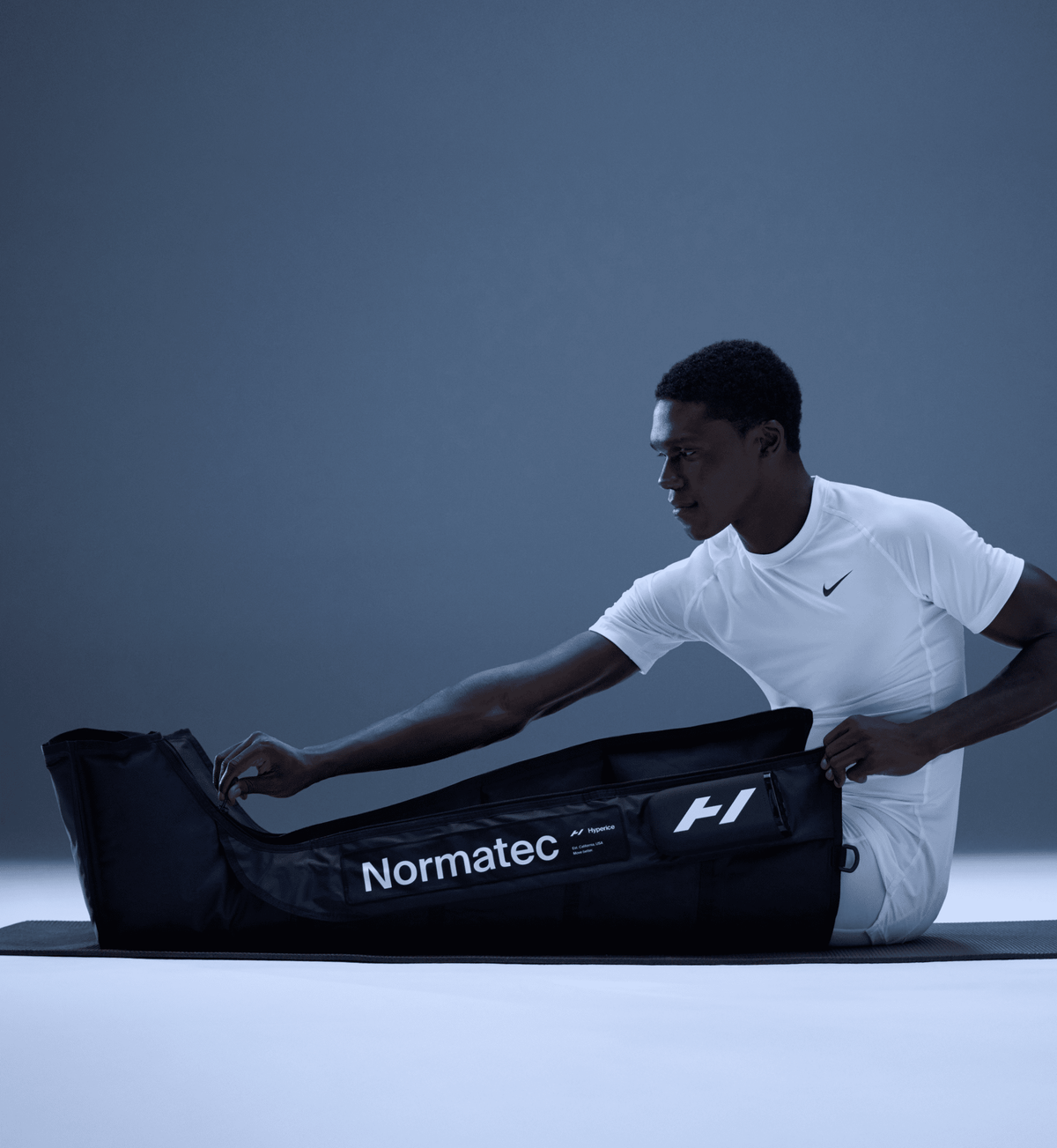 Hyperice Normatec Elite Legs Cordless Compression Recovery System